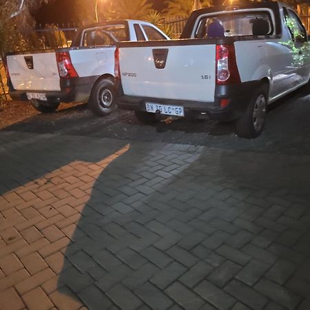 Ayana Bnb Bloemfontein Zewnętrze zdjęcie